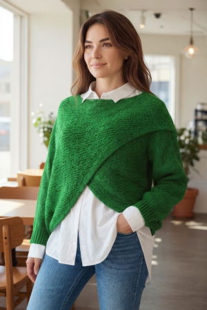 Pulovere - Pulover tip poncho petrecut asimetric, cu lana, verde