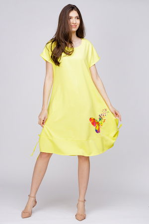 Rochie `A line` din in mercerizat, galbena, cu sireturi laterale si imprimeu fluture stilizat Rochii din In - Rochie `A line` din in mercerizat, galbena, cu sireturi laterale si imprimeu fluture stilizat