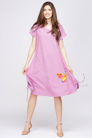 Rochii din In - Rochie `A line` din in mercerizat, viorie, cu sireturi laterale si imprimeu fluture stilizat