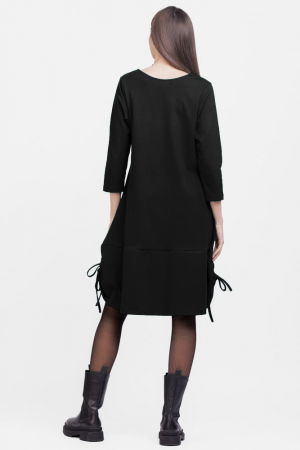 Rochie `A line`, din tricot, cu sireturi laterale, neagra [2]