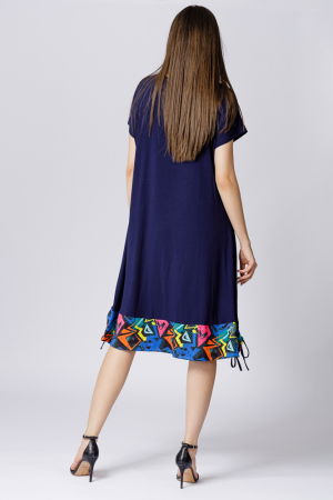 Rochie bleumarin din vascoza cu volan imprimeu geometric si sireturi laterale [3]