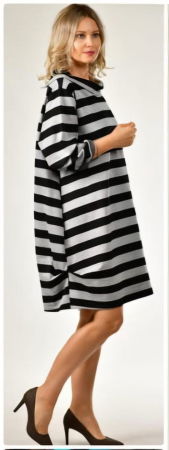 Rochie scurta casual in dungi gri-negru cu croi lejer si guler intors, din vascoza [1]
