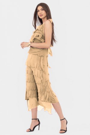 Rochie  camel din matase si vascoza cu  volane franjurate suprapuse, fara maneci [1]