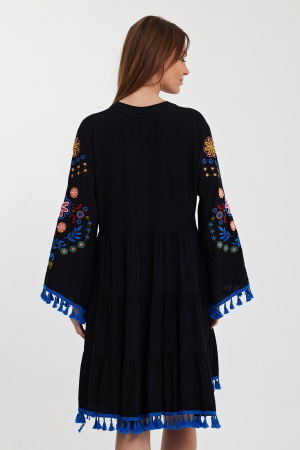 Rochie brodata scurta neagra, cu franjuri albastri [6]