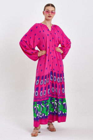 Rochii masuri mari - Rochie camasa cu imprimeu, pe fond fucsia, din vascoza