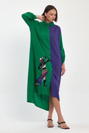 Rochie camasa oversize verde-mov cu broderie silueta fata africana, din vascoza [2]