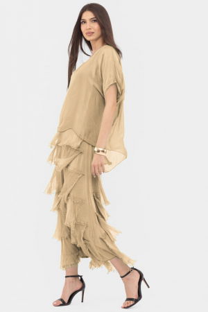 Rochii Elegante & Office - Rochie camel deschis din matase si vascoza cu  volane franjurate suprapuse