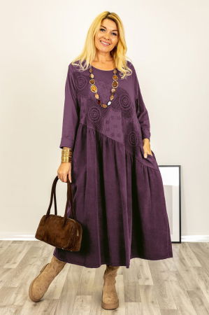 Rochii Casual - Rochie mov inchis cu taietura oblica si broderie, din catifea reiata si jerseu, oversize