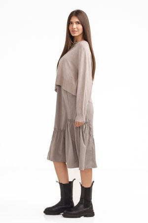 Rochie catifelata suprapusa, cu puloveras petrecut la spate, bej inchis [2]