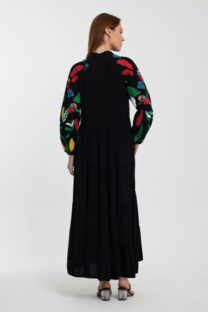 Rochie neagra cu imprimeu cauciucat cu papagali si maneci bufante, din vascoz [9]