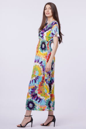 Rochie cu talia evidentiata si bust petrecut, imprimeu floral predominant turcoaz [1]