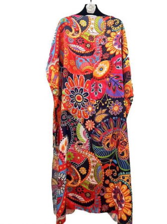 Rochii de Plajă tip Poncho - Rochie de plaja lunga tip poncho din matase cu flori multicolore pe fond bleumarin inchis