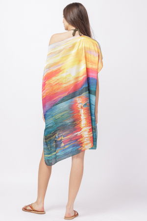 Rochie de plaja tip poncho din matase cu imprimeu apus de soare pe apa [2]