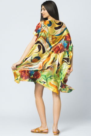 Rochie de plaja tip poncho din matase cu trandafiri pe fond galben [3]