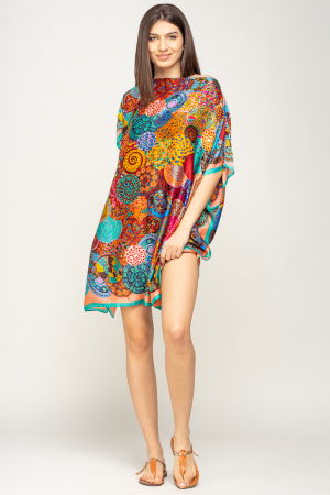 Rochii de Plajă tip Poncho - Rochie de plaja tip poncho din matase imprimat cu mandale multicolore cu turcoaz si corai pe margine