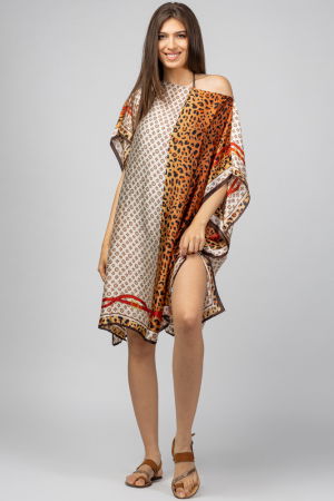 Rochie de plaja tip poncho din matase imprimat cu model animal print pe fond caramiziu [2]