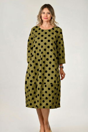 Rochii din Vâscoză - Rochie lalea, verde cu buline embosate, catifelate si croi lejer, din vascoza