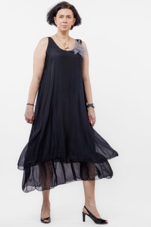 Rochii din Mătase si Vâscoză - Rochie lunga A-line, suprapusa, din matase si vascoza, neagra