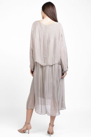 Rochie lunga bej, cu broderie florala si bordura, din matase si vascoza [3]