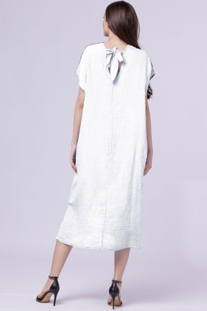 Rochie lunga din in cu imprimeu pictural floral si funda pe spate, pe fond alb [2]