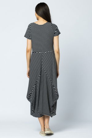 Rochie lunga in colturi, din tricot de vascoza, dungi bleumarin-alb [1]