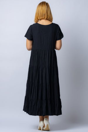 Rochie lunga neagra cu patru volane [2]