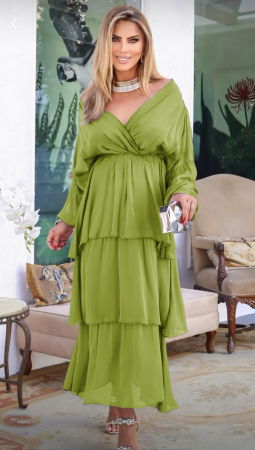 Rochii Elegante & Office - Rochie lunga suprapusa din matase, cu trei volane mari si maneca lunga, verde oliv