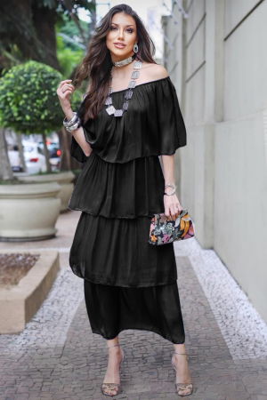 Rochii Elegante & Office - Rochie lunga suprapusa din matase si vascoza, cu trei volane mari si elastic pe umeri, neagra