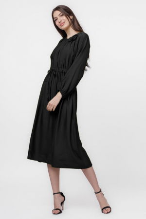 Rochie lunga neagra, cu boboci, stransa in talie, din vascoza [1]