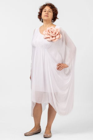 Rochie alba, midi, ampla, din matase si vascoza, cu detaliu sub bust, in colturi [4]