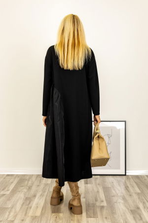 Rochie neagra asimetrica cu detalii florale 3d si insertii satinate de tafta [3]