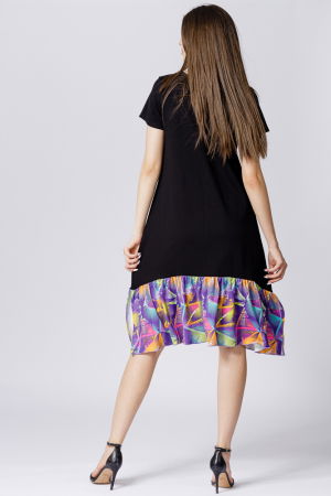 Rochie neagra cu volan in colturi si imprimeu fond mov [4]