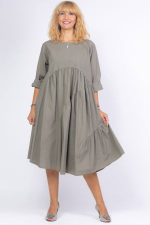 Rochii Casual - Rochie gri oversize, cu maneca scurta, cu trei volane asimetrice, din poplin satinat