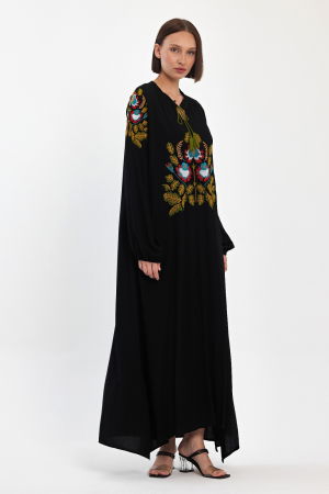 Rochii - Rochie neagra A-line cu broderie traditionala pe piept si umeri, din vascoza