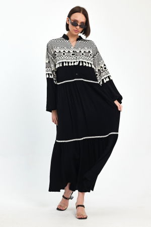 Rochie neagra cu imprimeu fin cauciucat alb si ciucurasi, din vascoza [6]