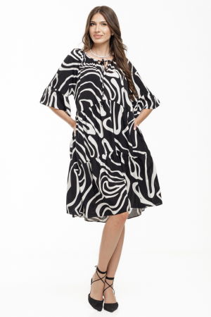 Rochii din Vâscoză - Rochie midi neagra din vascoza fluida cu dungi ondulate albe si volane