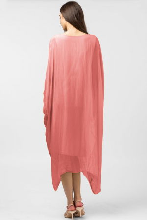 Rochie roz somon in colturi, lunga, ampla, din matase si vascoza, cu detaliu sub bust [2]