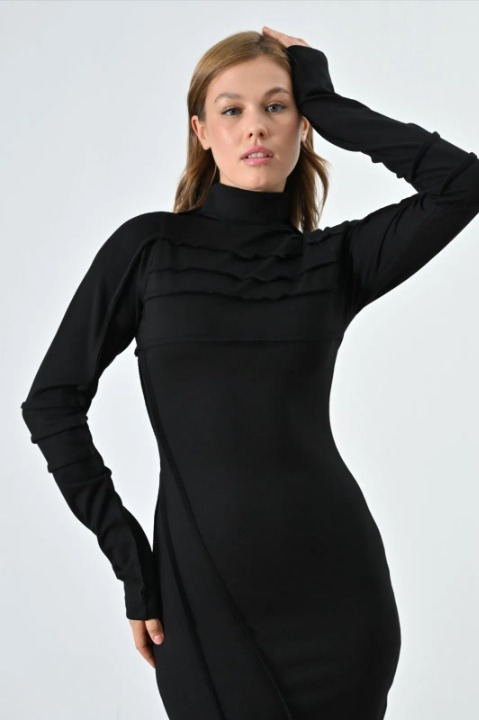 Rochii Casual - Rochie neagra midi mulata cu maneci lungi si guler inalt – croiala eleganta