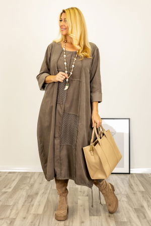 Rochie oversize A-line, din catifea reiata cu snur in partea de jos, bej inchis [3]