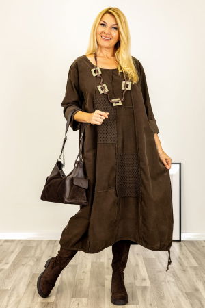 Rochie oversize A-line, din catifea reiata cu snur in partea de jos, maro [2]