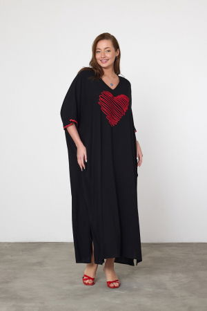 Rochie oversize neagra cu broderie inima rosie [5]
