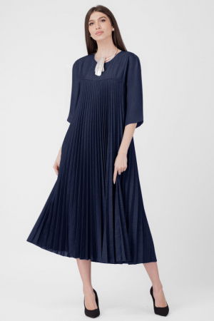 Rochii - Rochie plisata A-line cu maneci trei sferturi, material fin si usor creponat, bleumarin