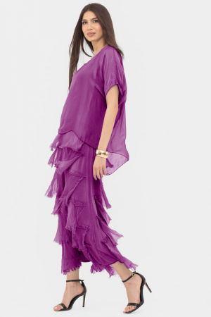 Rochie magenta din matase si vascoza cu  volane franjurate suprapuse