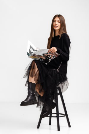 Rochie suprapusa din tulle cu volane cu pulover asimetric cu fermoar, neagra [4]