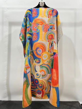 Rochie de plaja lunga tip poncho din matase cu cercuri si motive abstracte multicolore Rochii de Plajă tip Poncho - Rochie de plaja lunga tip poncho din matase cu cercuri si motive abstracte multicolore