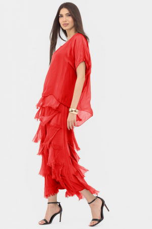 Rochie rosie din matase si vascoza cu  volane franjurate suprapuse