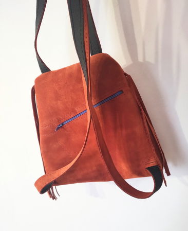 Rucsac handmade din piele naturala, cu pisicuțe [2]