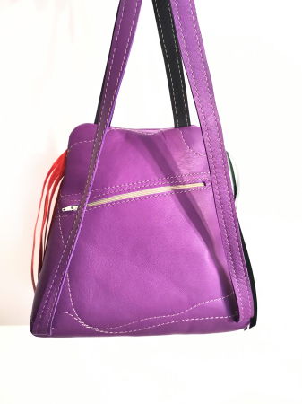 Rucsac mov din piele naturala ,cu pian si trandafir corai , unicat [1]