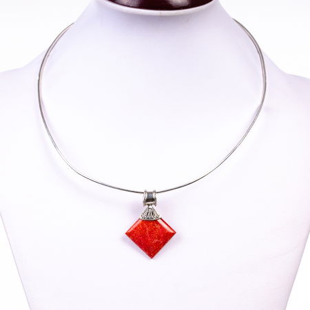 Pandant rombic cu coral natural si cu decoratiune din argint 925 [1]