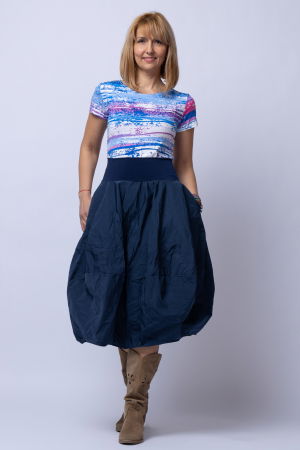 Tricou alb-albastru din vascoza [3]